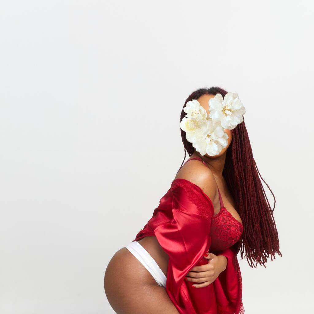 
                        Brielle
                     is Female Escorts. | Vancouver | British Columbia | Canada | canadapleasure.com 