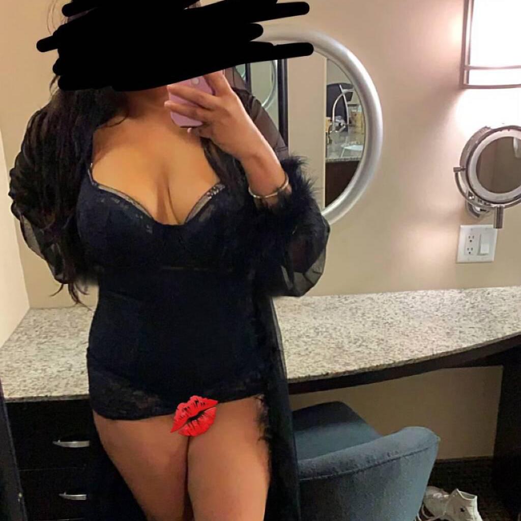 
                        Nina day
                     is Female Escorts. | Kelowna | British Columbia | Canada | canadapleasure.com 