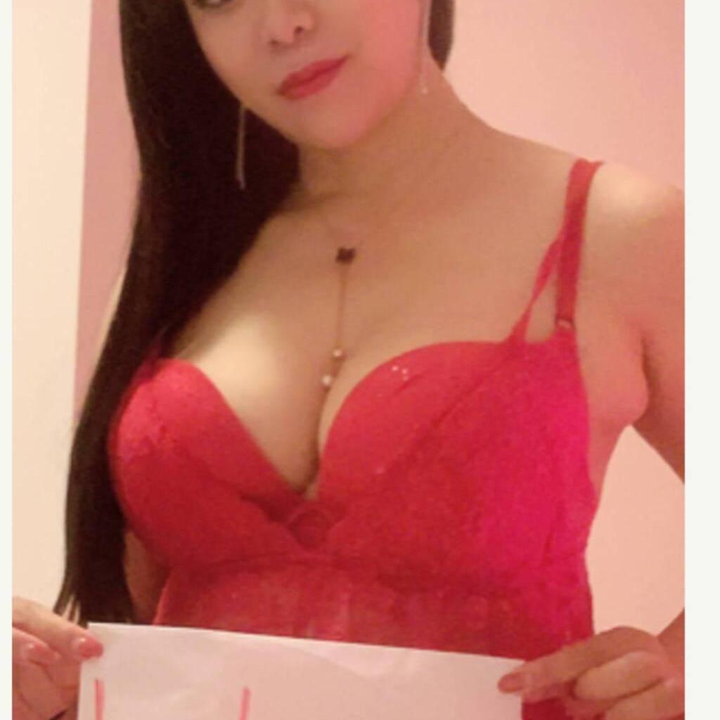 
                        Grace
                     is Female Escorts. | Edmonton | Alberta | Canada | canadapleasure.com 