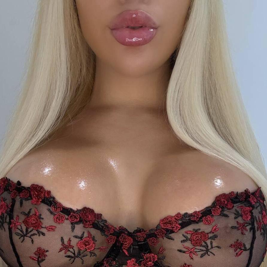 
                        Kelsey
                     is Female Escorts. | Kamloops | British Columbia | Canada | canadapleasure.com 