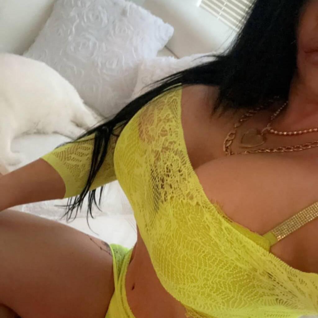 
                        Krystal
                     is Female Escorts. | Vancouver | British Columbia | Canada | canadapleasure.com 