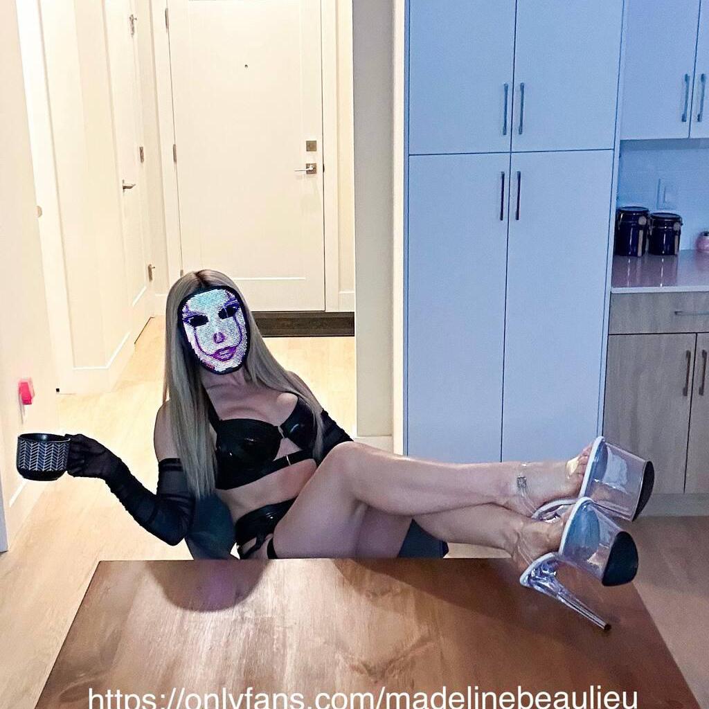 
                        Madeline - Chilliwack
                     is Female Escorts. | Abbotsford | British Columbia | Canada | canadapleasure.com 