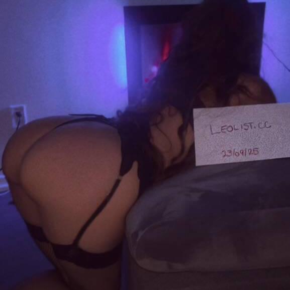 
                        BELLA
                     is Female Escorts. | Toronto | Ontario | Canada | canadapleasure.com 