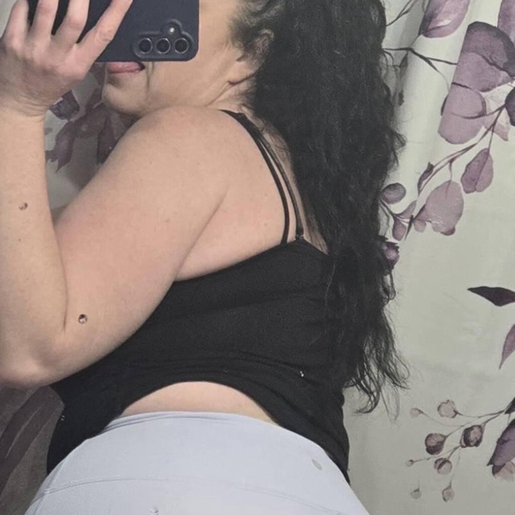 
                        Lacey
                     is Female Escorts. | Kelowna | British Columbia | Canada | canadapleasure.com 