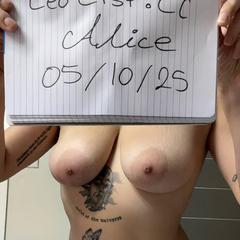 
                        Alice in wonderland
                     is Female Escorts. | Barrie | Ontario | Canada | canadapleasure.com 