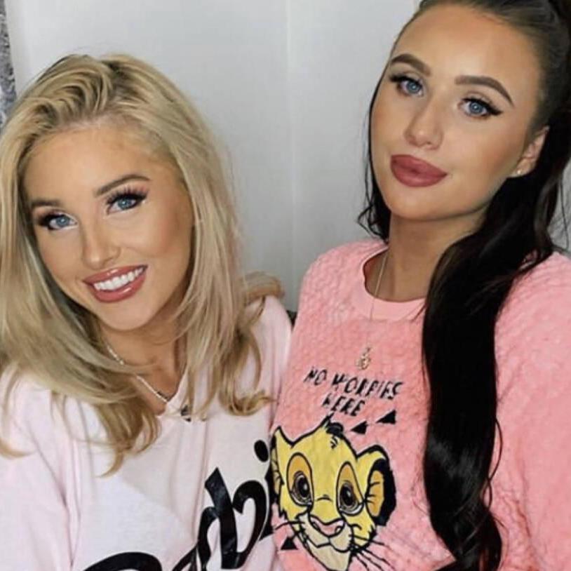 
                        Chloe & Cassie
                     is Female Escorts. | Vancouver | British Columbia | Canada | canadapleasure.com 