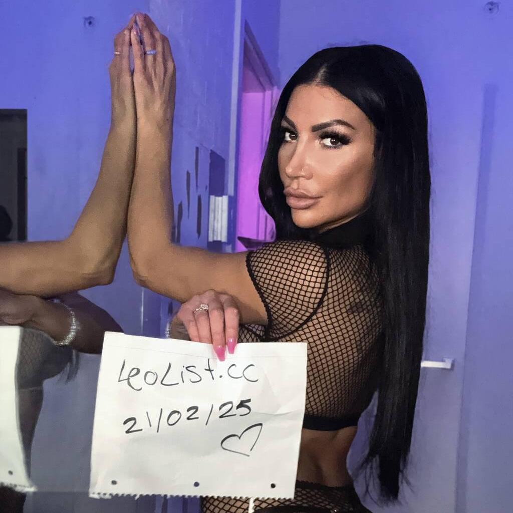 
                        Alycia Ferrari
                     is Female Escorts. | Vancouver | British Columbia | Canada | canadapleasure.com 