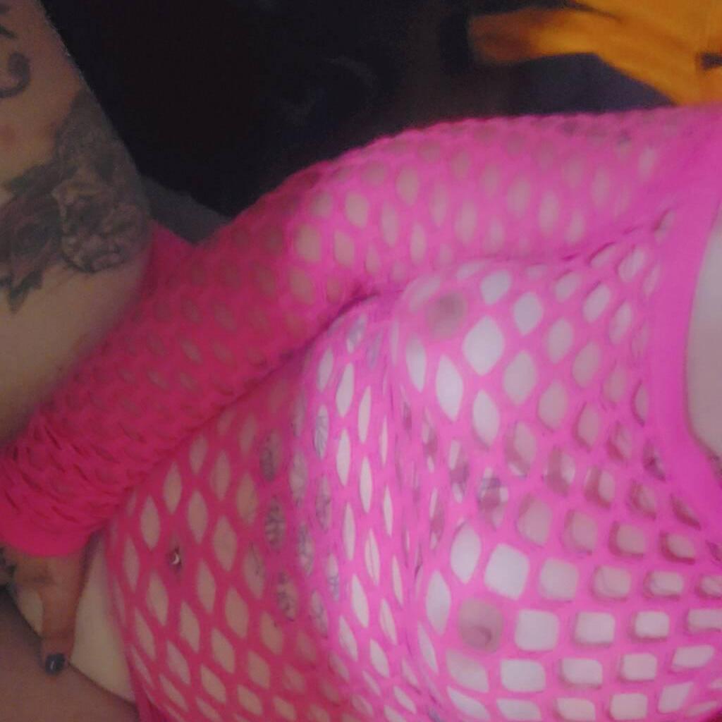 
                        Becky
                     is Female Escorts. | Abbotsford | British Columbia | Canada | canadapleasure.com 