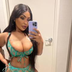 
                        CLEO
                     is Female Escorts. | Barrie | Ontario | Canada | canadapleasure.com 