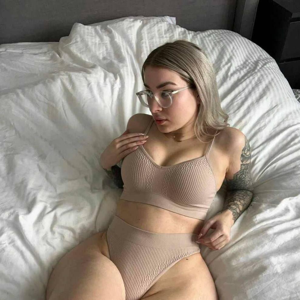 
                        Jenny
                     is Female Escorts. | Chatham | Ontario | Canada | canadapleasure.com 