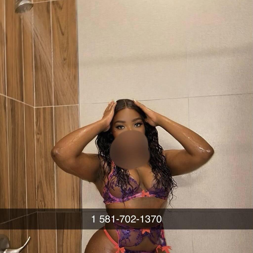 
                        Evy Cash seulement
                     is Female Escorts. | Saguenay | Quebec | Canada | canadapleasure.com 