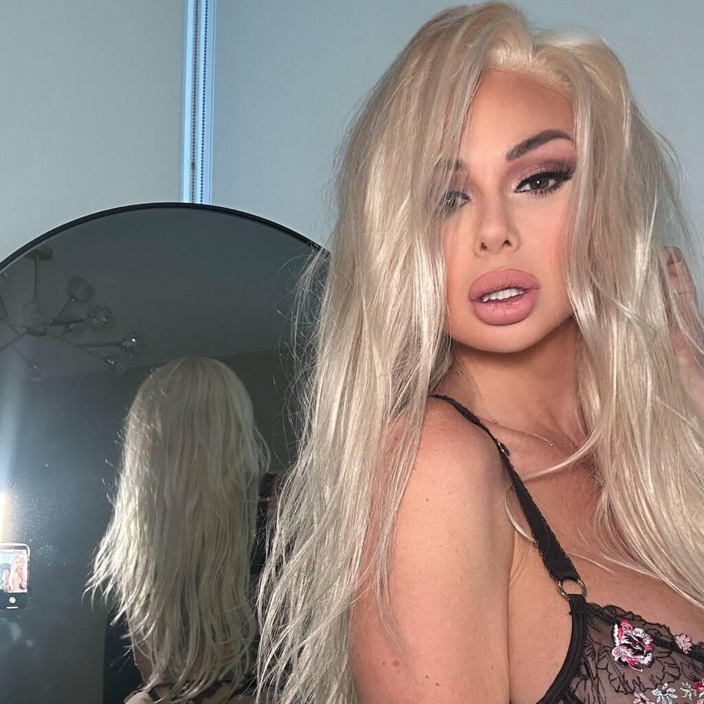 
                        Kelly Lee
                     is Female Escorts. | Vancouver | British Columbia | Canada | canadapleasure.com 