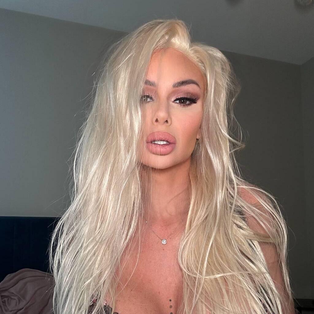 
                        Kelly Lee
                     is Female Escorts. | Vancouver | British Columbia | Canada | canadapleasure.com 