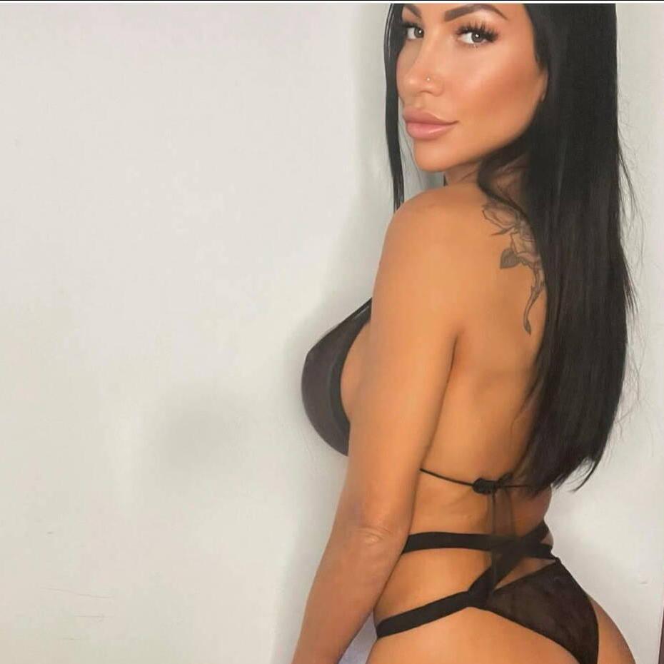 
                        Kelly Lee
                     is Female Escorts. | Vancouver | British Columbia | Canada | canadapleasure.com 