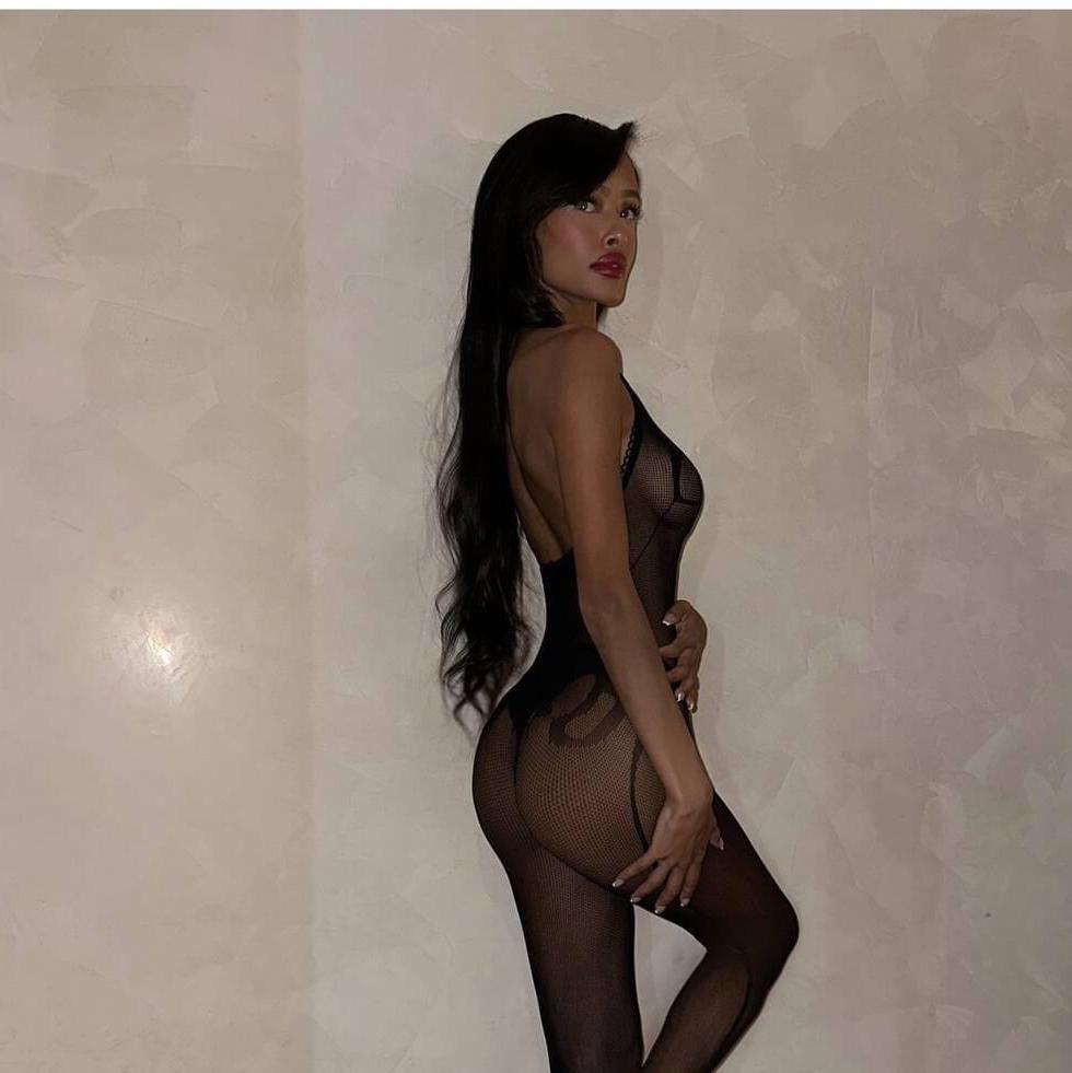 
                        Ashley
                     is Female Escorts. | Calgary | Alberta | Canada | canadapleasure.com 