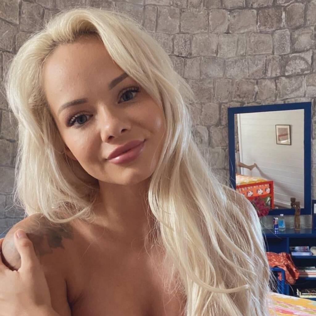 
                        Mercy
                     is Female Escorts. | belleville | Ontario | Canada | canadapleasure.com 