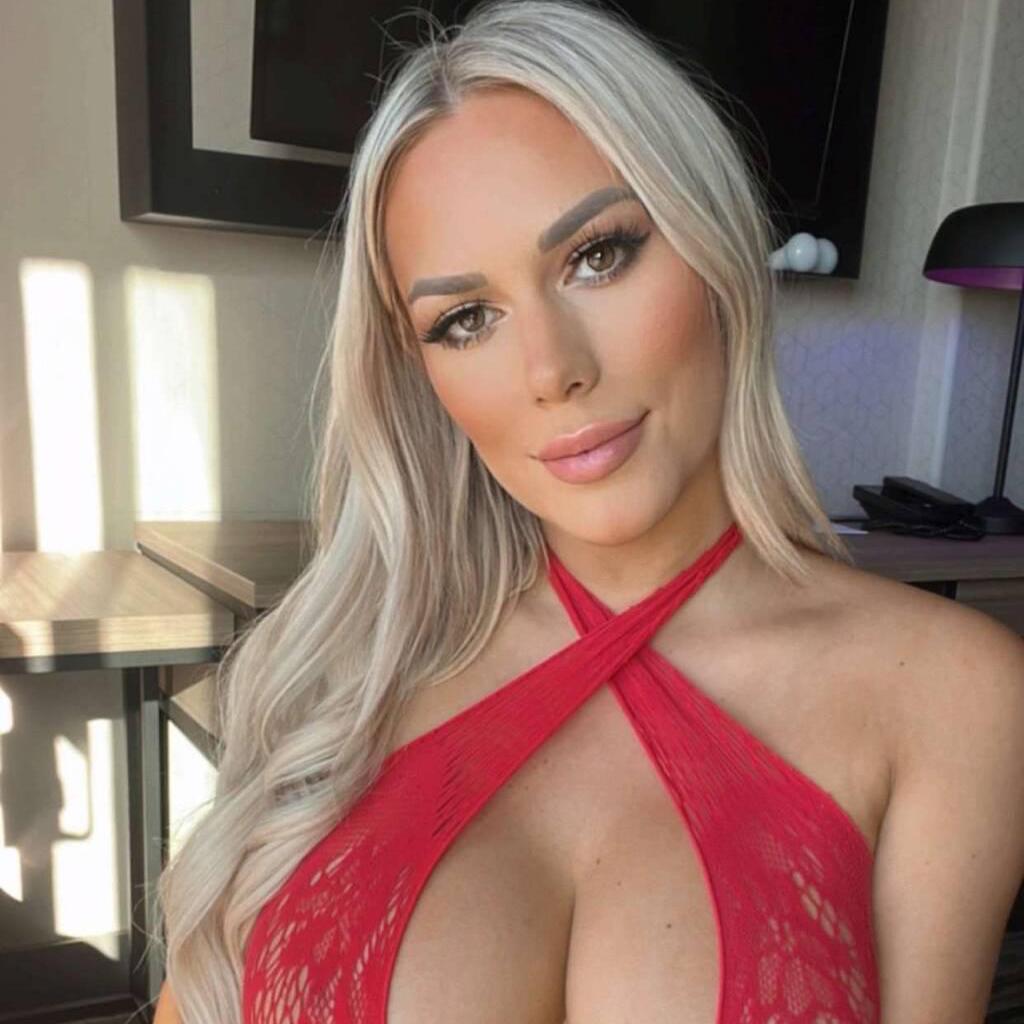 
                        Courtney Evans
                     is Female Escorts. | Toronto | Ontario | Canada | canadapleasure.com 