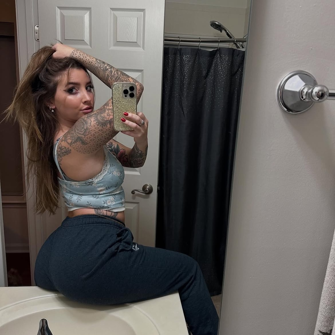 Lizzy is Female Escorts. | Toronto | Ontario | Canada | canadapleasure.com 