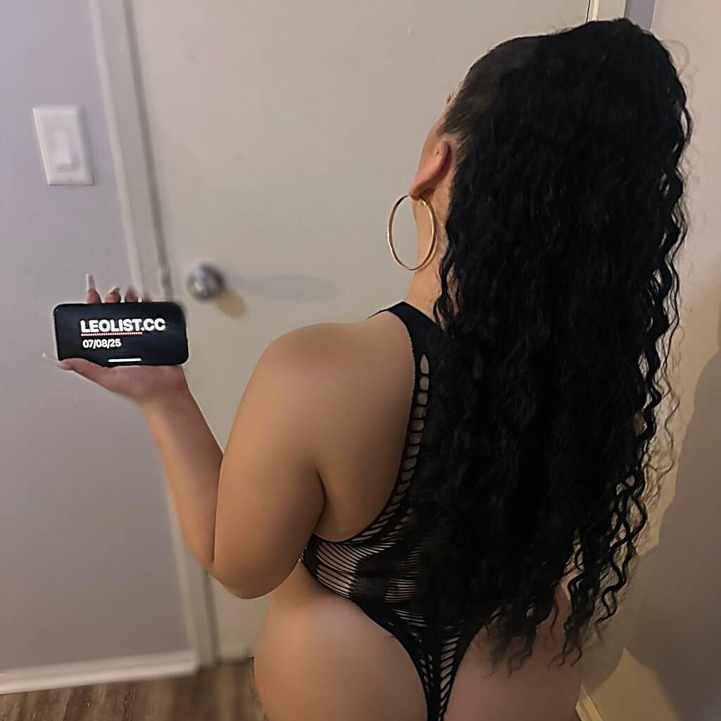 
                        Kara
                     is Female Escorts. | Winnipeg | Manitoba | Canada | canadapleasure.com 