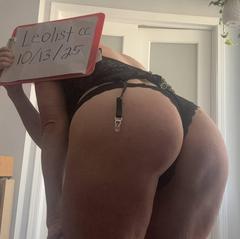 
                        Sarah
                     is Female Escorts. | Edmonton | Alberta | Canada | canadapleasure.com 