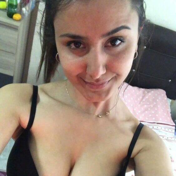 
                        pooja
                     is Female Escorts. | Winnipeg | Manitoba | Canada | canadapleasure.com 