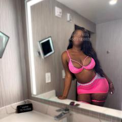 
                        LAURY HILLS
                     is Female Escorts. | Trois Rivieres | Quebec | Canada | canadapleasure.com 