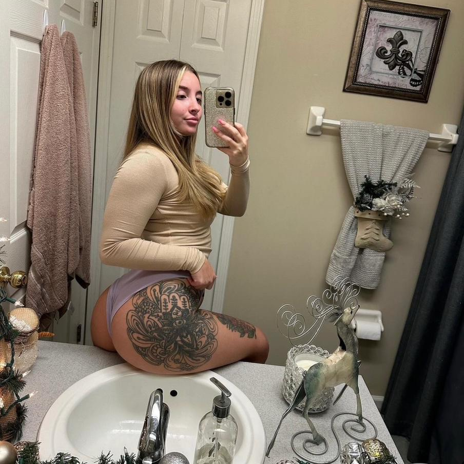 Lovina lauira is Female Escorts. | Edmonton | Alberta | Canada | canadapleasure.com 