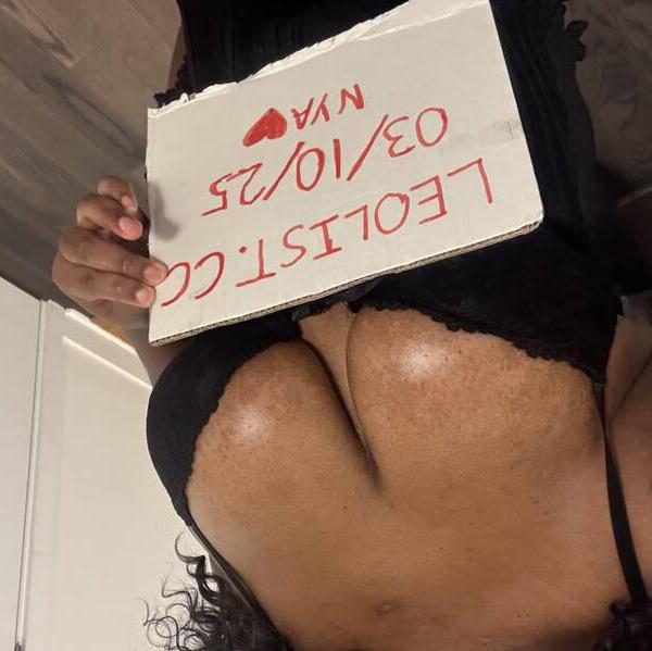 
                        Nya
                     is Female Escorts. | Toronto | Ontario | Canada | canadapleasure.com 