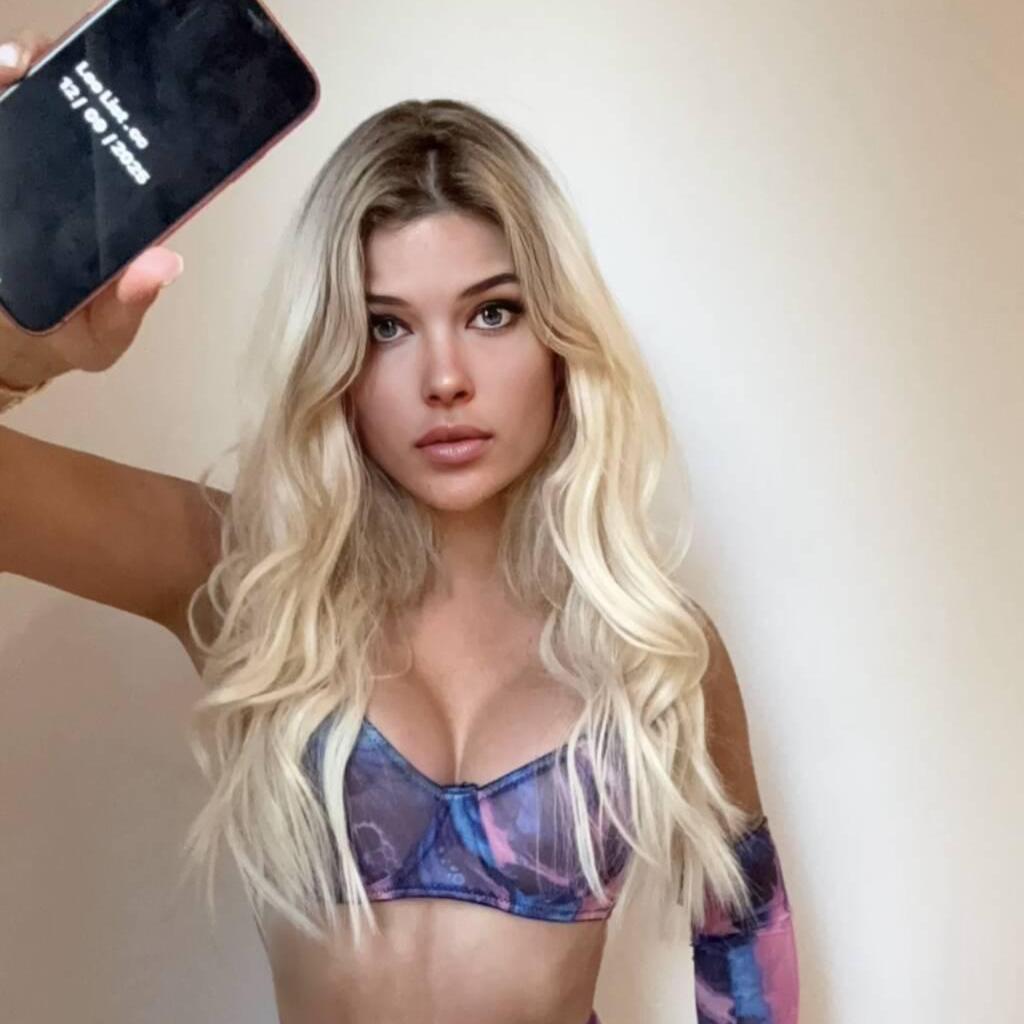 
                        Bianca
                     is Female Escorts. | Toronto | Ontario | Canada | canadapleasure.com 