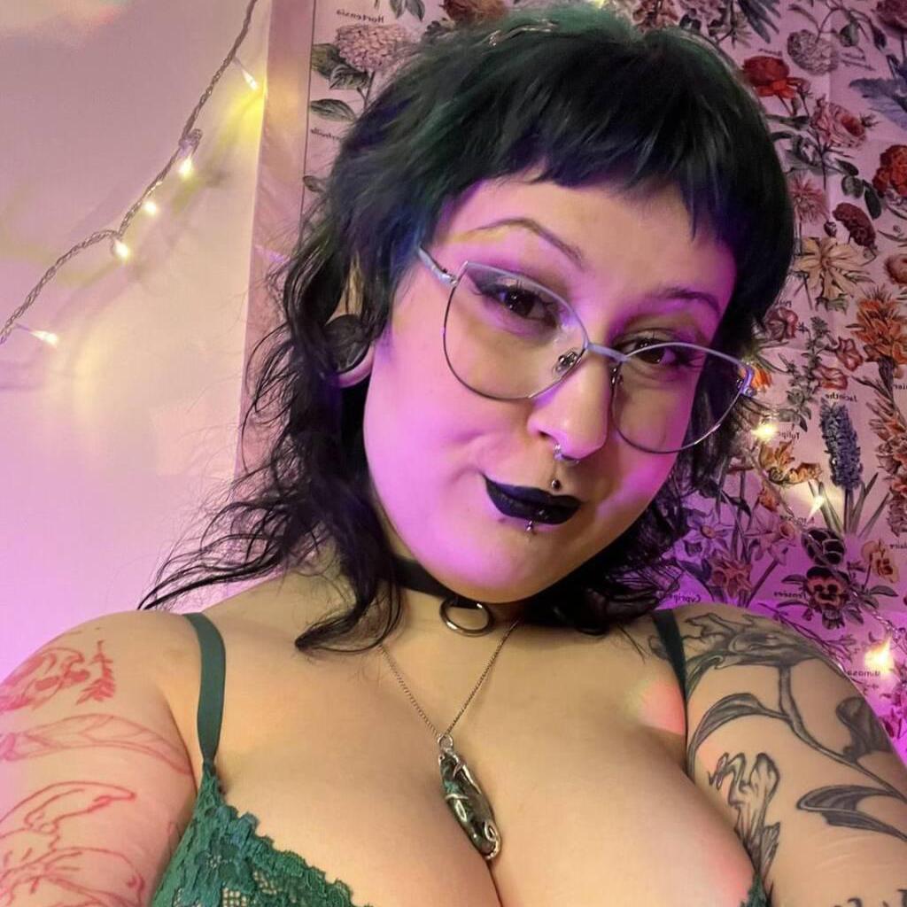 
                        Amber
                     is Female Escorts. | Nanaimo | British Columbia | Canada | canadapleasure.com 