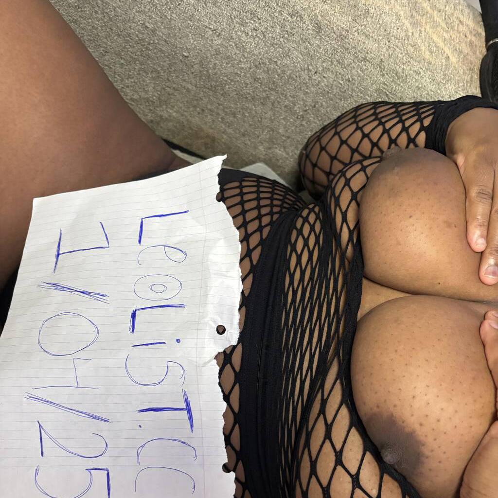 
                        Kayla
                     is Female Escorts. | Saguenay | Quebec | Canada | canadapleasure.com 