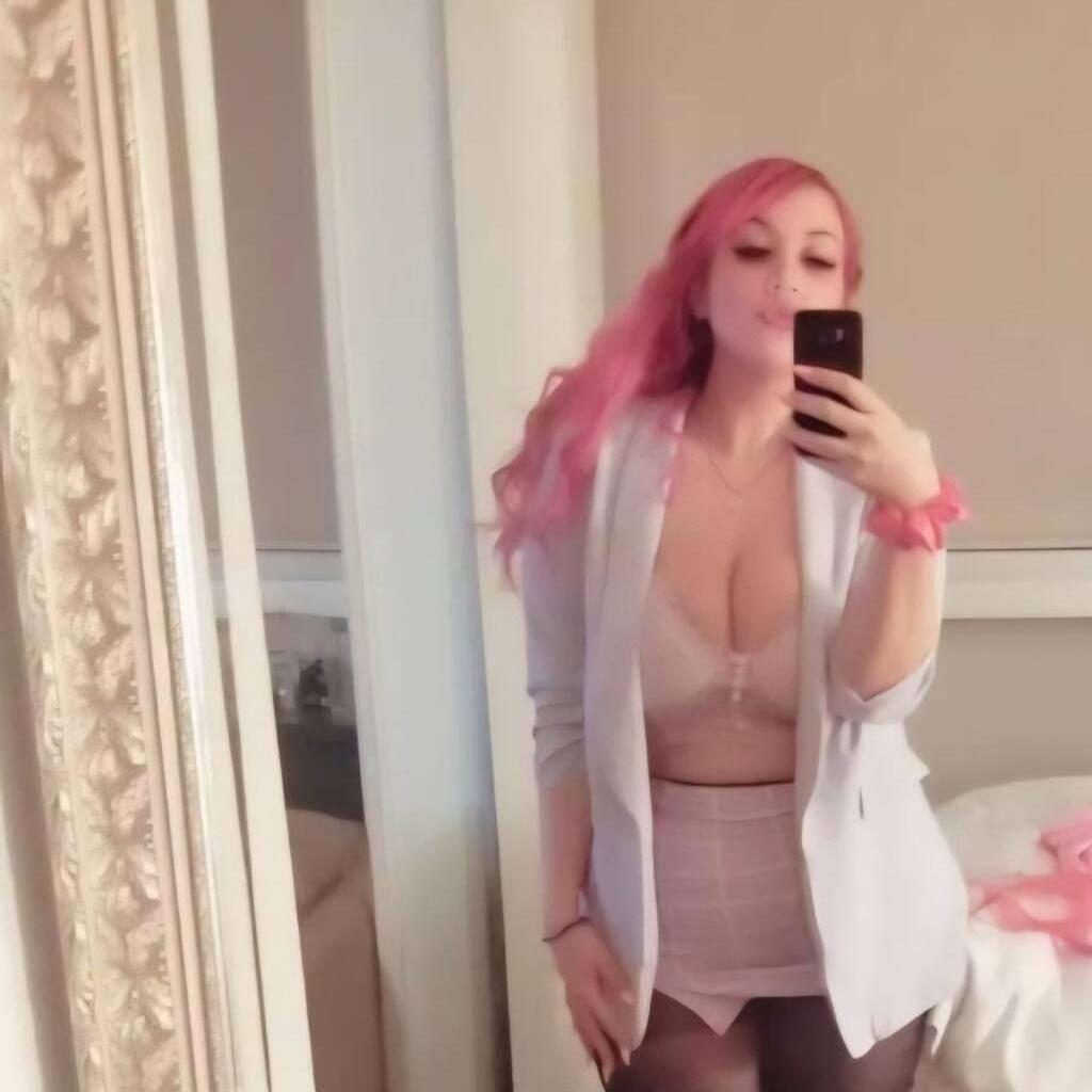 
                        Sophie
                     is Female Escorts. | Vancouver | British Columbia | Canada | canadapleasure.com 