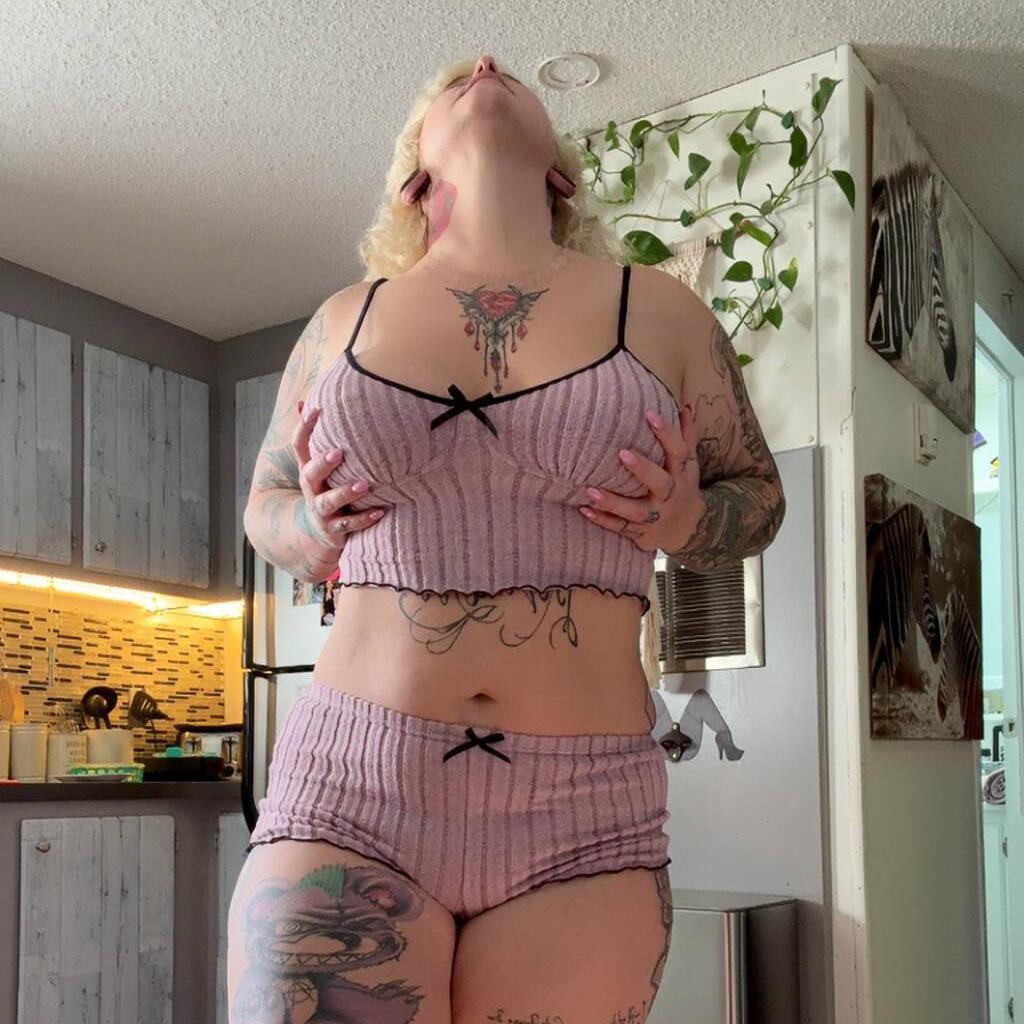 
                        Octavia Jones
                     is Female Escorts. | Medicine Hat | Alberta | Canada | canadapleasure.com 