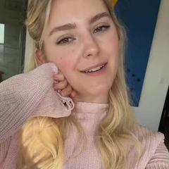 
                        Eva
                     is Female Escorts. | Nanaimo | British Columbia | Canada | canadapleasure.com 