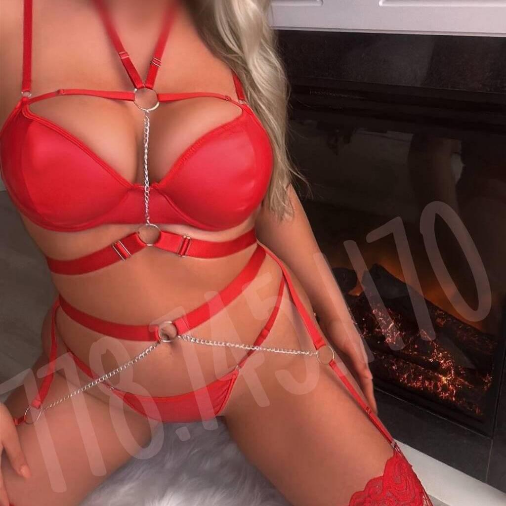 
                        Amanda
                     is Female Escorts. | Skeena | British Columbia | Canada | canadapleasure.com 