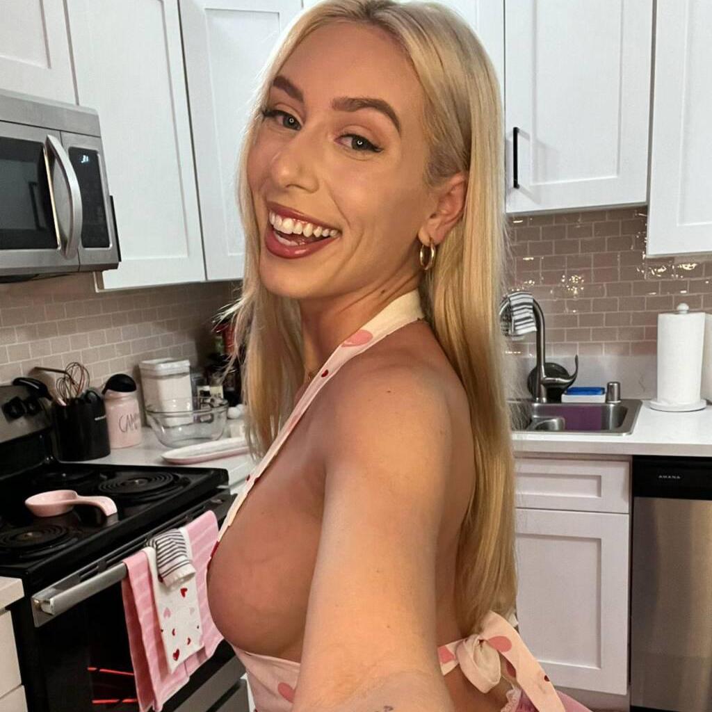 
                        Olivia
                     is Female Escorts. | Barrie | Ontario | Canada | canadapleasure.com 