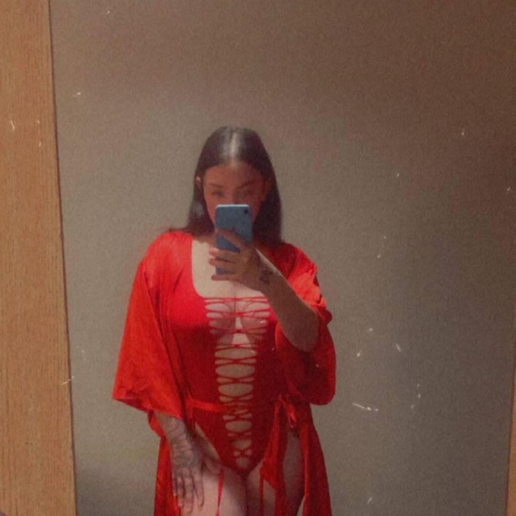 
                        Scarlett
                     is Female Escorts. | Kitchener | Ontario | Canada | canadapleasure.com 