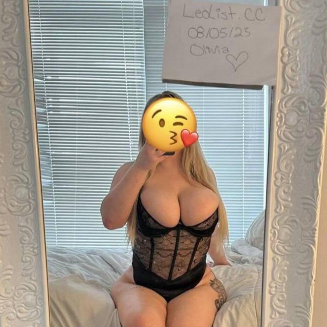 
                        Olivia
                     is Female Escorts. | Regina | Saskatchewan | Canada | canadapleasure.com 