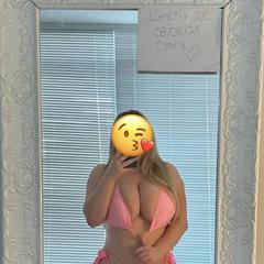 
                        Olivia
                     is Female Escorts. | Regina | Saskatchewan | Canada | canadapleasure.com 