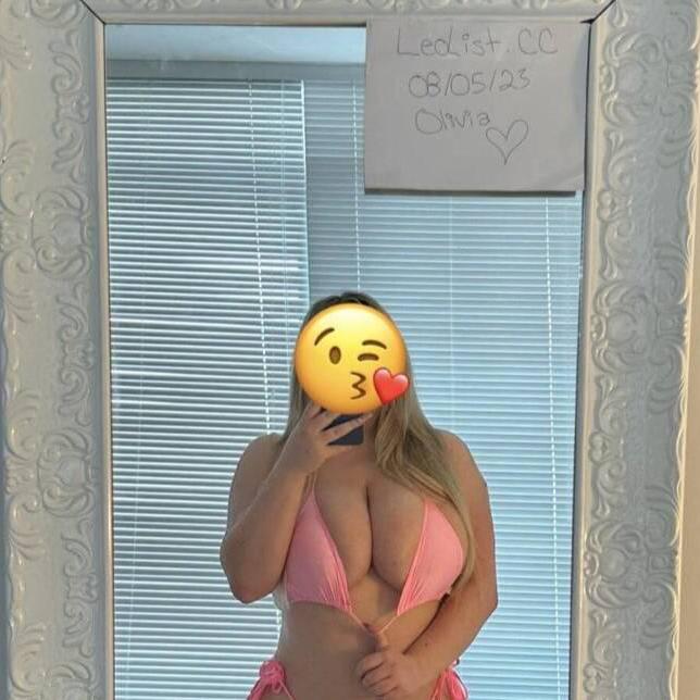 
                        Olivia
                     is Female Escorts. | Regina | Saskatchewan | Canada | canadapleasure.com 