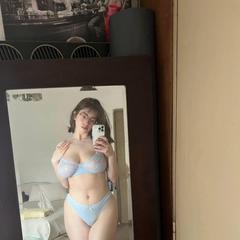 
                        Gemma
                     is Female Escorts. | Cariboo | British Columbia | Canada | canadapleasure.com 