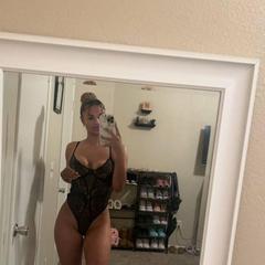 
                        Mary
                     is Female Escorts. | Sherbrooke | Quebec | Canada | canadapleasure.com 