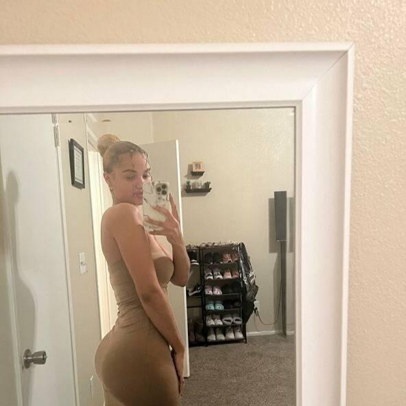 
                        Mary
                     is Female Escorts. | Sherbrooke | Quebec | Canada | canadapleasure.com 