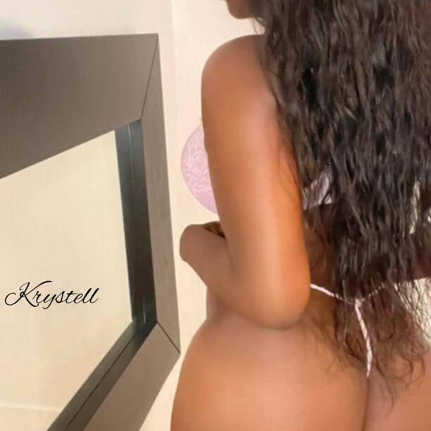 
                        Krystal
                     is Female Escorts. | Sudbury | Ontario | Canada | canadapleasure.com 