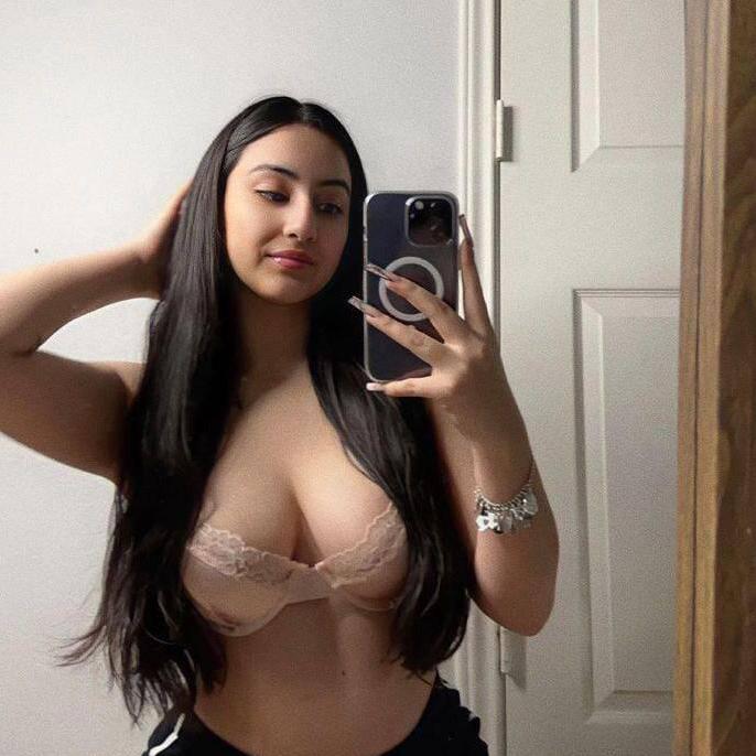 
                        Simran
                     is Female Escorts. | Calgary | Alberta | Canada | canadapleasure.com 
