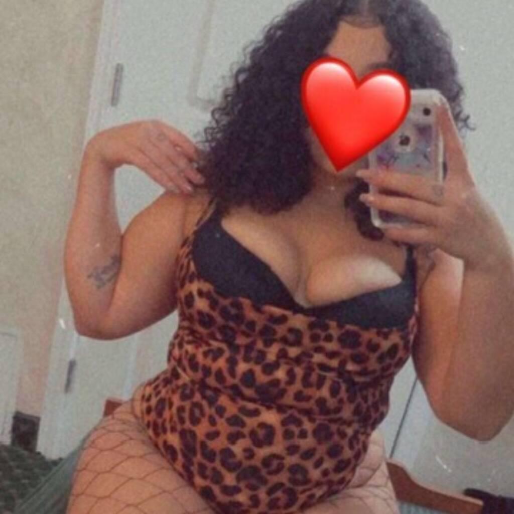 
                        Katy
                     is Female Escorts. | Quebec City | Quebec | Canada | canadapleasure.com 