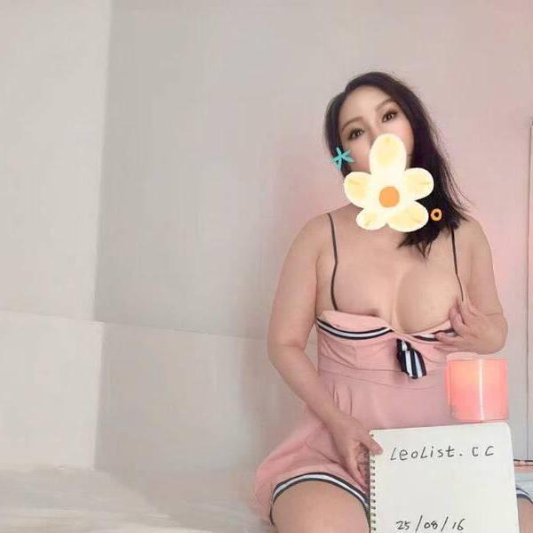 
                        Ming
                     is Female Escorts. | Quebec City | Quebec | Canada | canadapleasure.com 