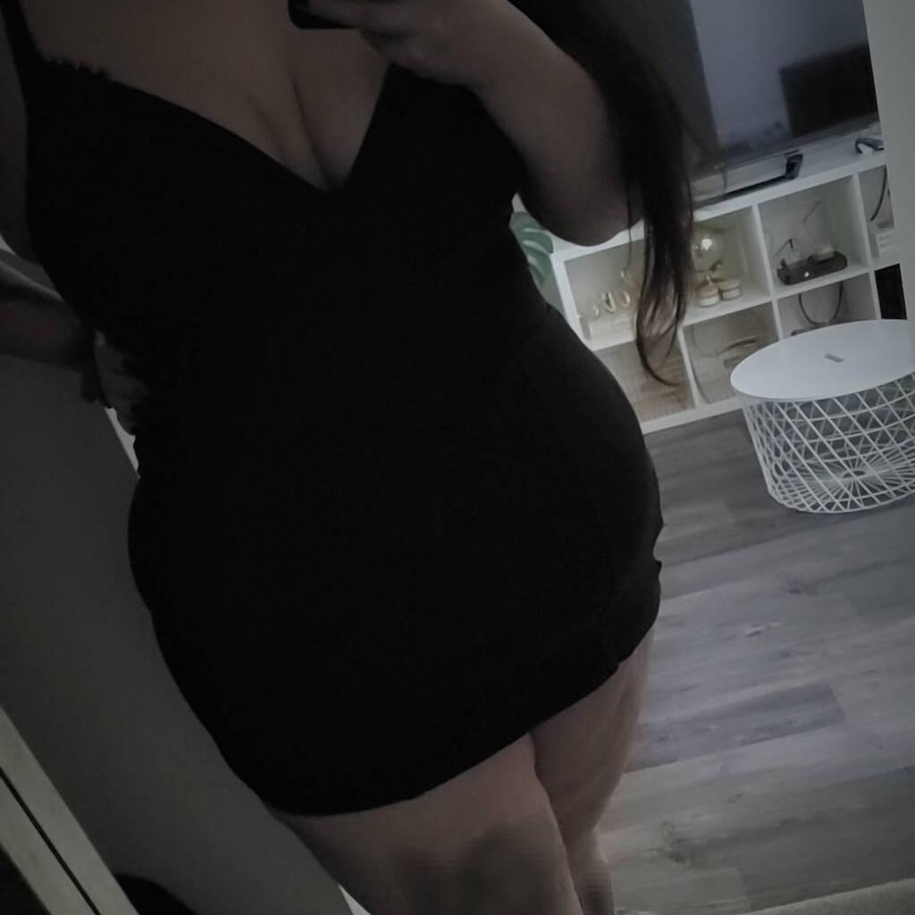 
                        Ivy
                     is Female Escorts. | Saskatoon | Saskatchewan | Canada | canadapleasure.com 