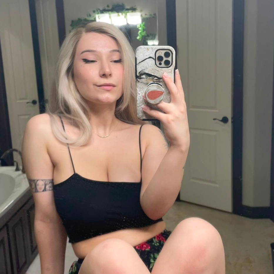 Natasha is Female Escorts. | Vancouver | British Columbia | Canada | canadapleasure.com 