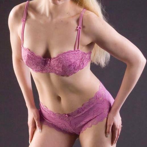 
                        Ashley
                     is Female Escorts. | St. Albert | Alberta | Canada | canadapleasure.com 